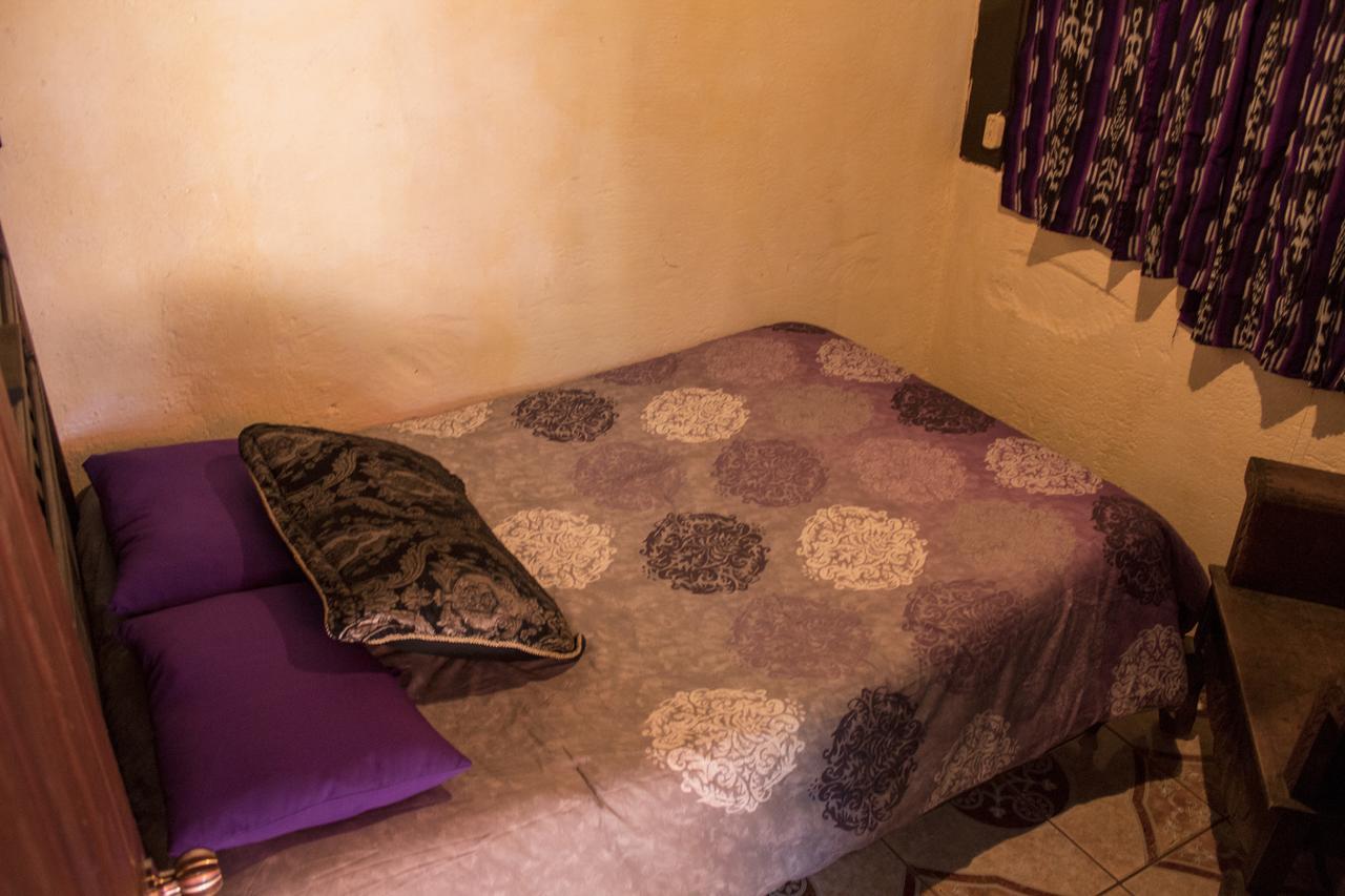 Split Hostel Antigua Buitenkant foto